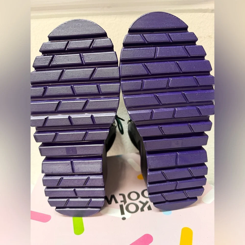 NEW Black Hydra Matrix Platform Boots
